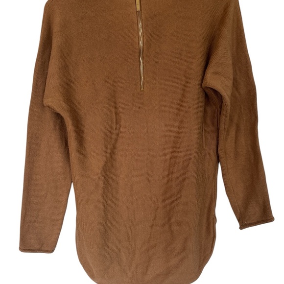 Michael Kors Hi-Lo Brown Back Zip Sweater - Picture 2 of 4